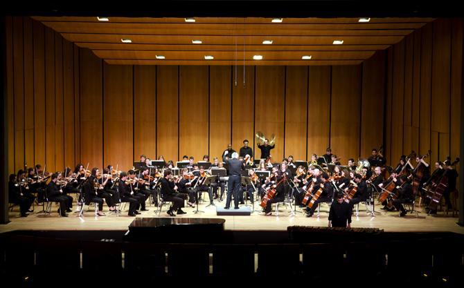 Lsu Symphony Orchestra performing at the Concert Spectacula in the Union Theater.