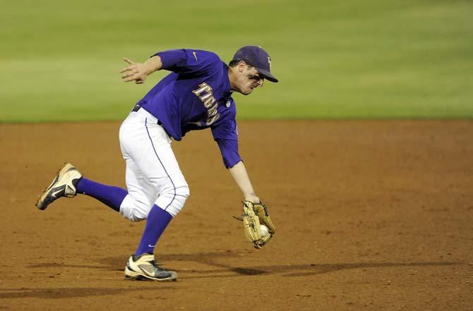 Seventh-inning rally sparks 4-2 LSU comeback win against Purdue