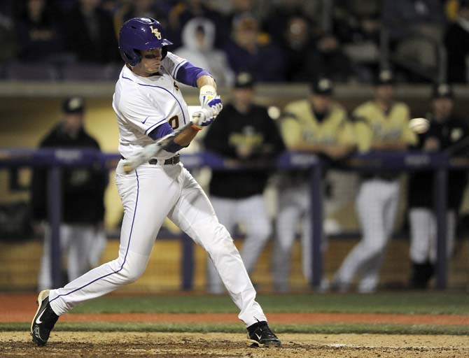 Nola shines as Tigers down Purdue, 10-0