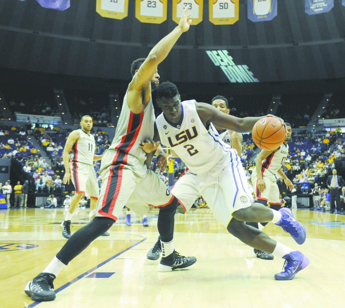 LSU junior forward Johnny O'Bryant III (2) moves past a Georgia defender during the Tigers' 61-69 loss to the Bulldogs in the PMAC.