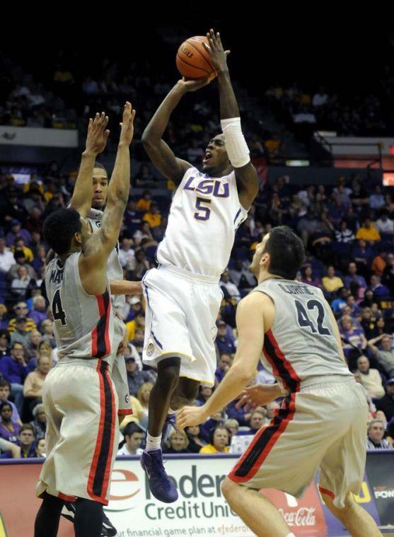 LSU senior forward Shavon Coleman (5) prepares to shoot the ball during the Tigers' 61-69 loss to Georgia in the PMAC.