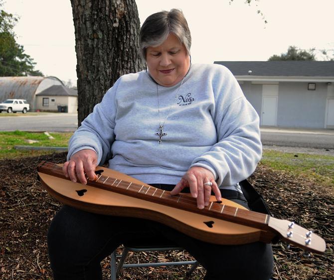 Local festival celebrates the dulcimer