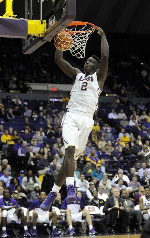 LSU junior forward Johnny O'Bryant III (2) dunks the ball Wednesday, Feb. 26, 2014 during the Tigers' 68-49 victory against Texas A&amp;M in the PMAC.