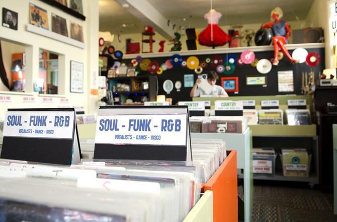 The Atomic Pop Shop offers a wide selection of vintage and newly released record vinyl as well as vinyl players, art, and other small knick-knacks.