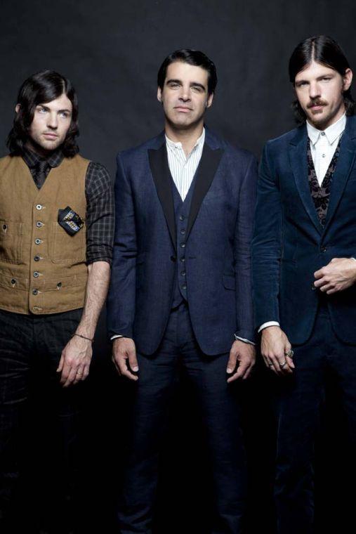 The Avett Brothers bring folk rock back to Jazz Fest