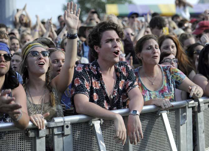 Fans sing along to Vampire Weekend Sunday, April 27, 2014, during the New Orleans Jazz and Heritage Festival.