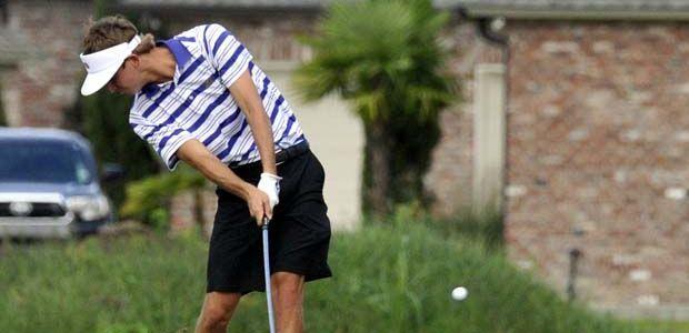 Senior Smylie Kaufman takes a shot Saturday, October 5, 2013 at the fifth-annual David Toms Intercollegiate at the University Club.