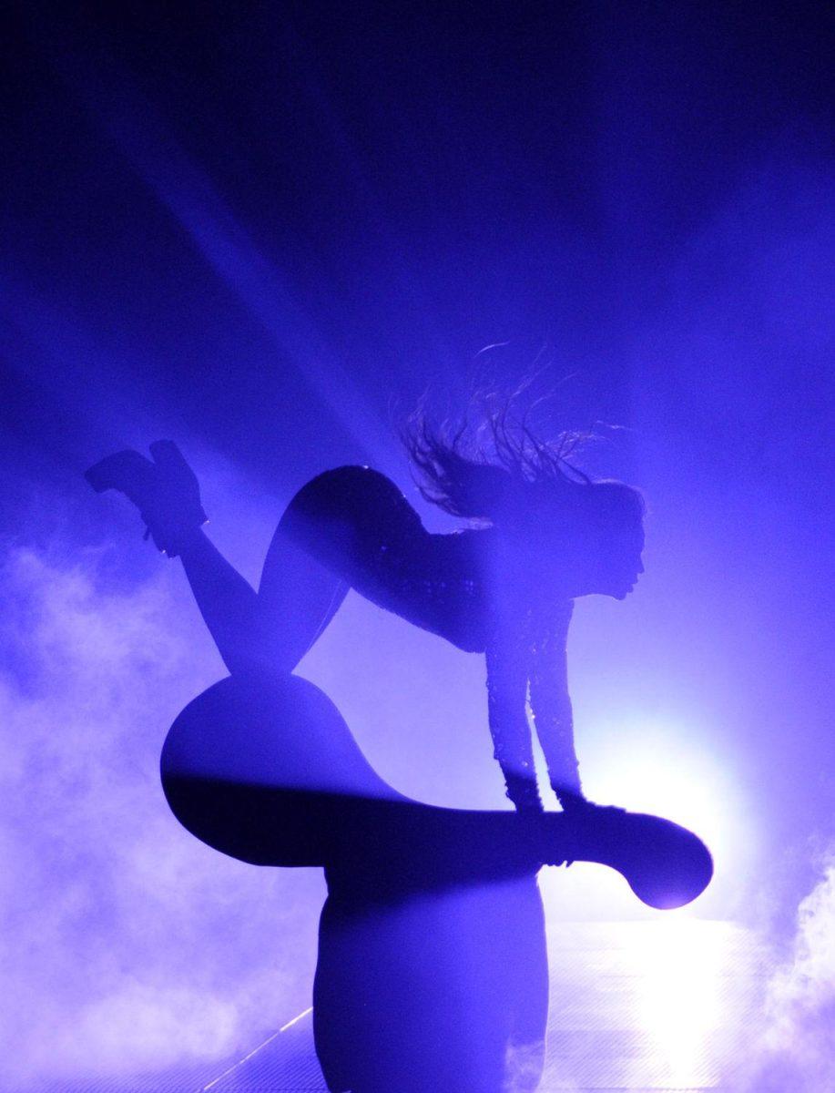 Beyonce performs onstage at the MTV Video Music Awards at The Forum on Sunday, Aug. 24, 2014, in Inglewood, Calif. (Photo by Chris Pizzello/Invision/AP)