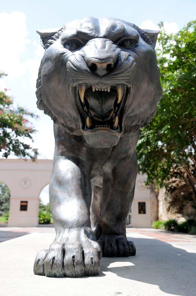 Statue of the Mike the Tiger taken Thursday August 21, 2014