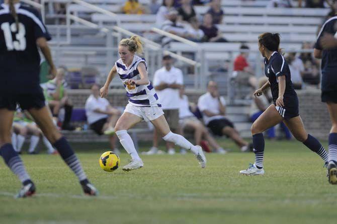 LSU sophomore midfielder Emma Fletcher (10) dribbles the ball Sunday, August 31, 2014 during the Tigers' 0-1 defeat in LSU Soccer Stadium.