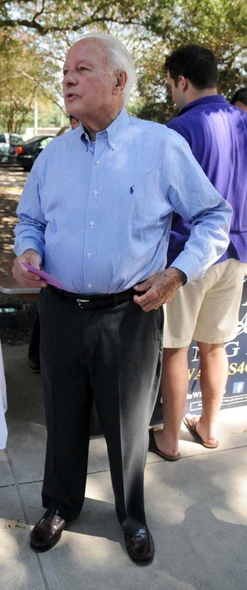 Edwin Edwards speaks at LSU's College Democrats table during the Student Involvement Fair Wednesday September 3, 2014.