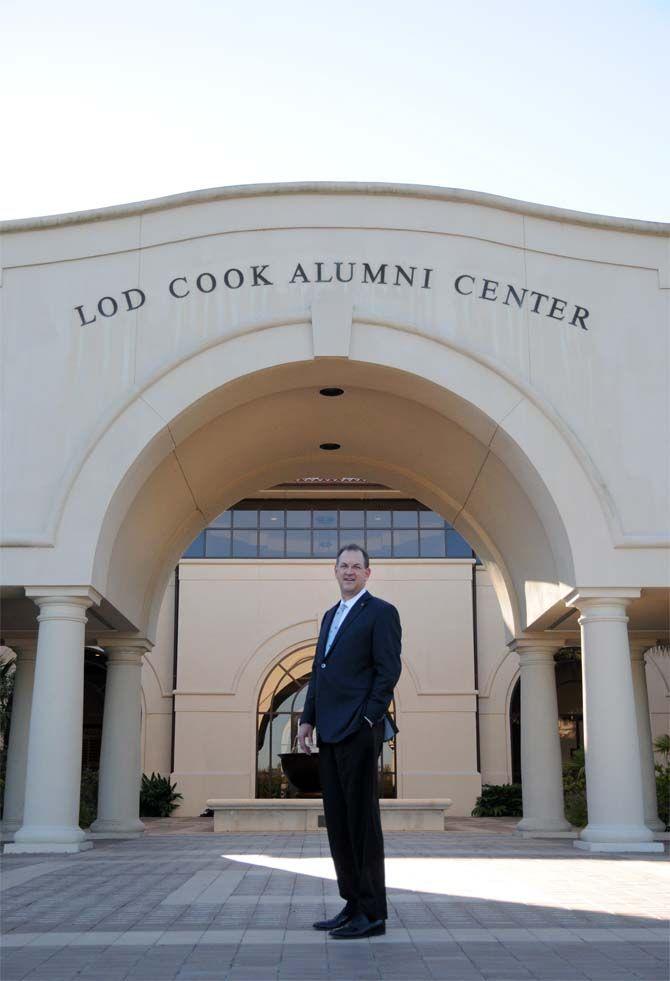 The LSU Alumni Association's national board of directors names Cliff Vannoy as Executive President and Chief Operating Officer of the assocciation.