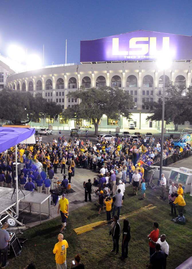 LSU hosts Basketball Bayou Madness in the PMAC on Friday, October 17.