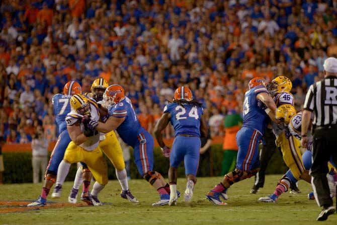 Florida junior right back Matt Jones (24) runs the ball down the field Saturday, October 11, 2014 during the Tigers' 30-27 victory in Ben Hill Griffin Stadium.