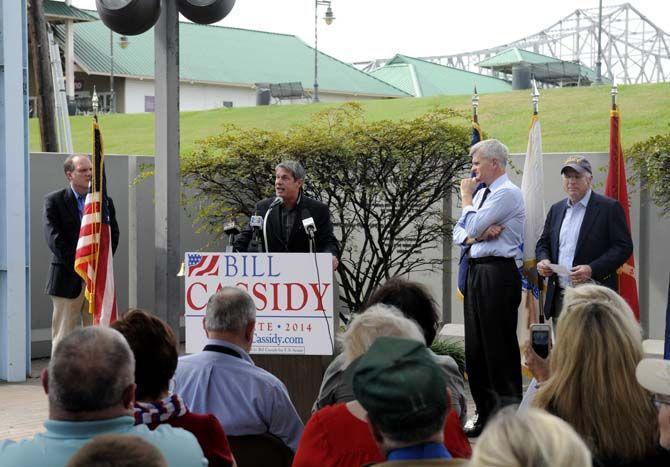 Sen. David Vitter (R-La) speaks to veterans in support of Bill Cassidy at the USS Kidd Veterans Museum on Monday.