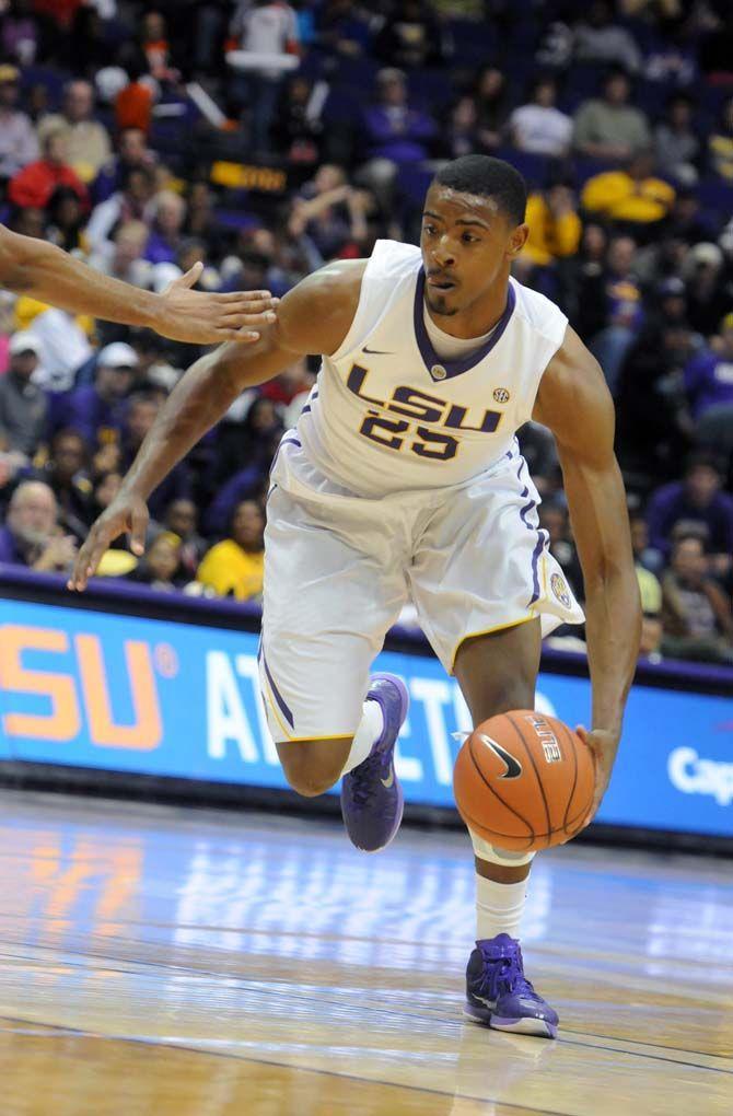 LSU sophomore forward, Jordan Mickey (25), dribbles the ball in the PMAC where LSU beat Morehouse State 71-47 on Friday, November 6.