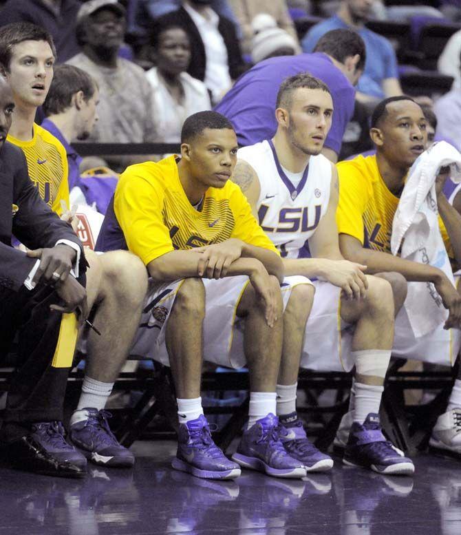 LSU walk-on Antonio Robinson takes winding path back to basketball