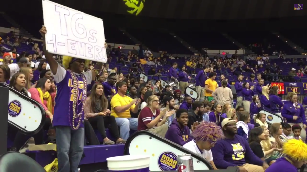 LSU Basketball Fans