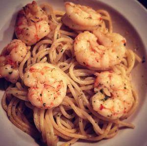 CHEW: Garlic Shrimp Pasta