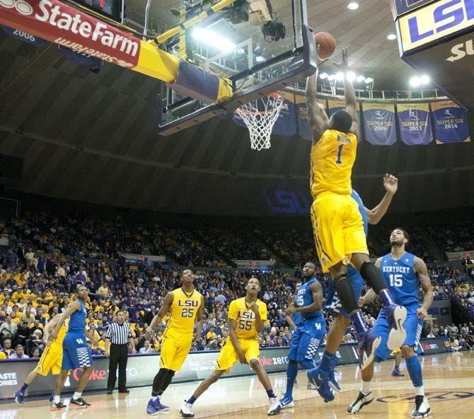 LSU sophomore forward Jarell Martin (1) dunks during the Tigers' 71-69 defeat against Kentucky on Tuesday, Feb. 10, 2015 in the Pete Maravich Assembly Center.