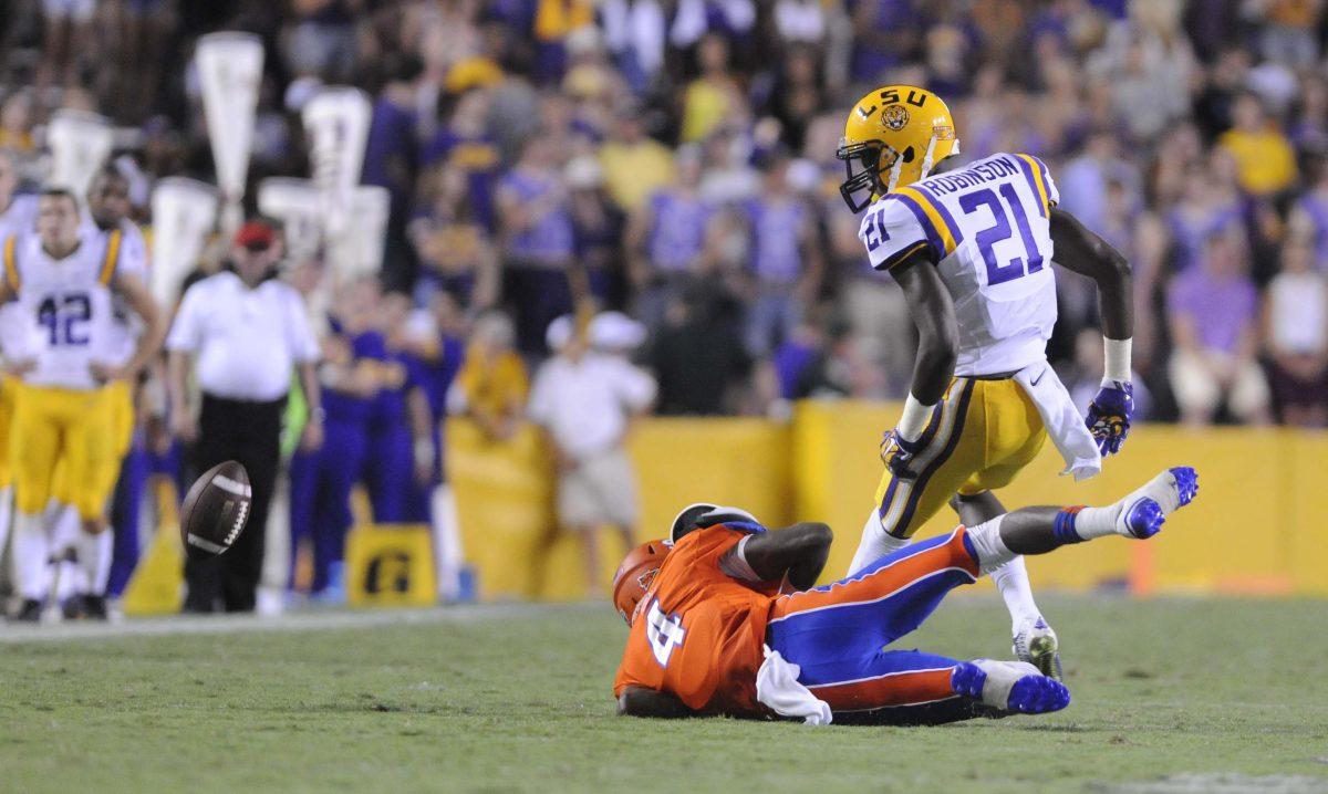 Rashard Robinson (#21) blocks Sam Houston's pass September 6, 2014.