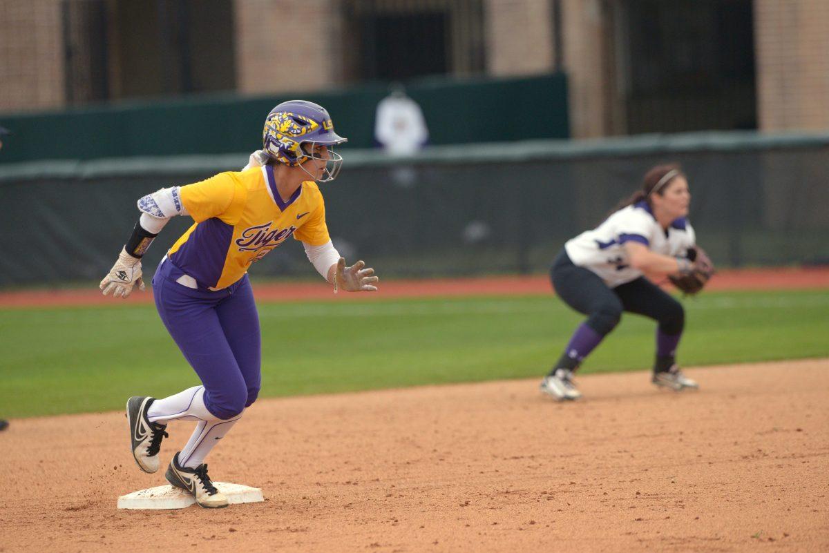 LSU sophomore Bailey Landry (26) prepares to run to third base during the Tiger&#8217;s 14-0 victory against Stephen F. Austin on Sunday March 1, 2015 at the Tiger Park