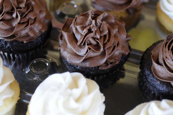 Small local bakery provides personalized pastries