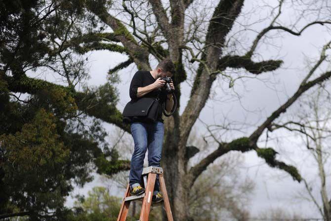 Local deaf photographer focuses on relationships