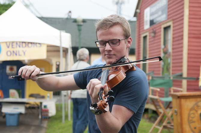 Lafayette festival completes third day despite rain