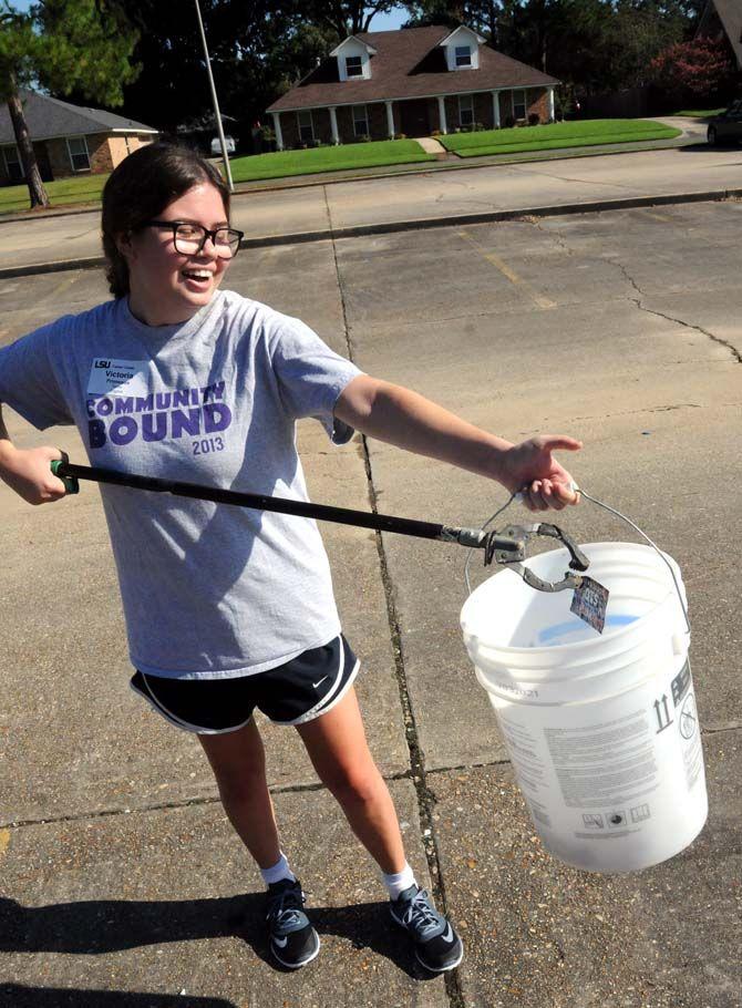 Community Bound honors Katrina anniversary by volunteering in New Orleans, Baton Rouge