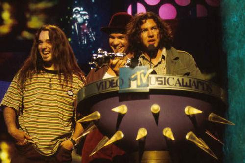 Pearl Jam at the 1993 VMAs