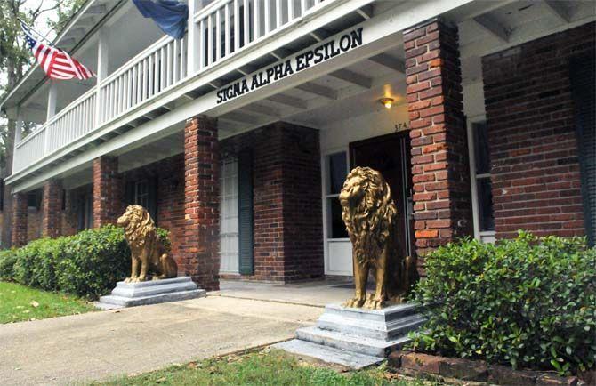 Sigma Alpha Epsilon fraternity returns to campus following 2012 suspension