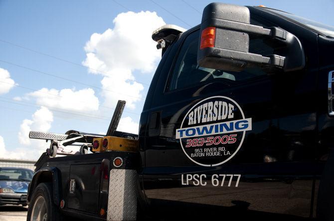 Riverside Towing subject of legal controversy