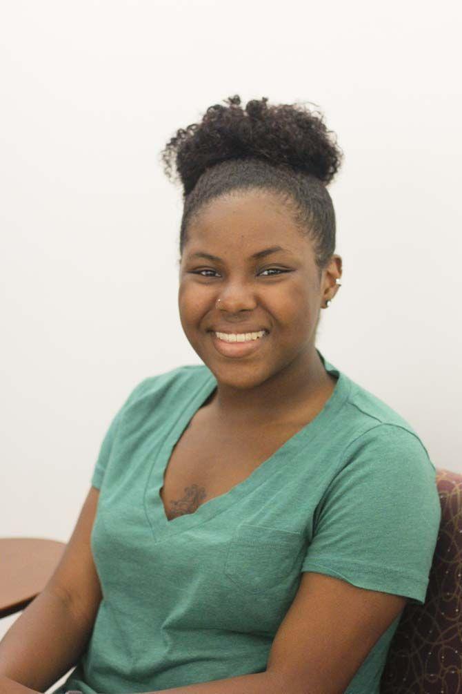 Psychology Senior, Nichole Fusilier, the Student Coordinator for Spectrum Mentoring, host the mentoring program for new LGBT students on Monday, Sept. 21, 2015, at LSU.