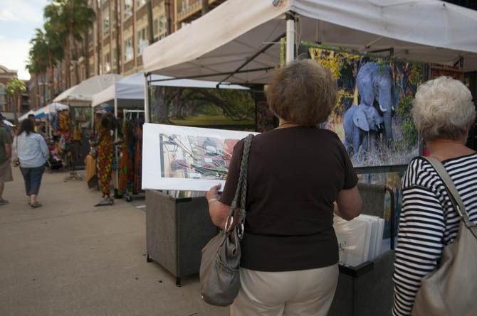 Perkins Rowe hosts annual Art Festival