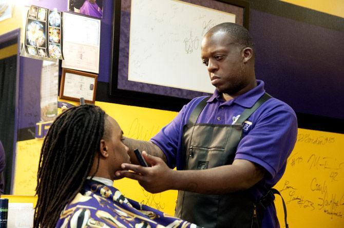 Local barbershop Dorm Room Kutz serves LSU students, athletes