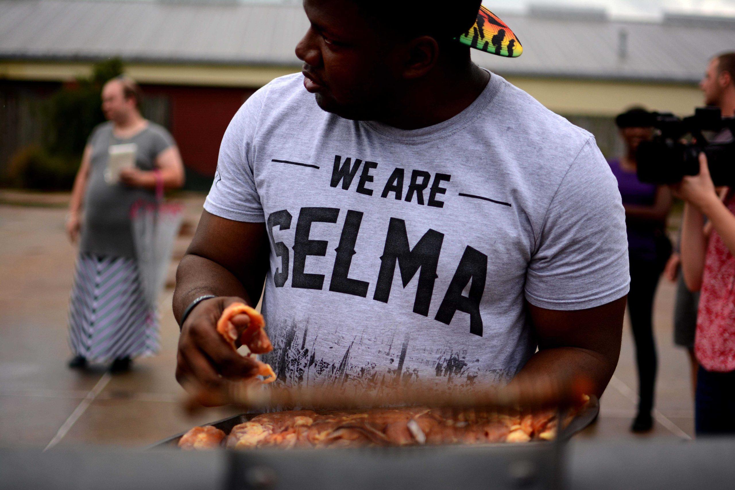 NAACP holds barbecue in response to United Daughters of the Confederacy meeting