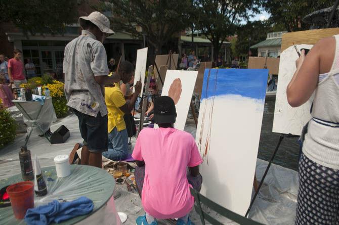 Perkins Rowe hosts annual Art Festival