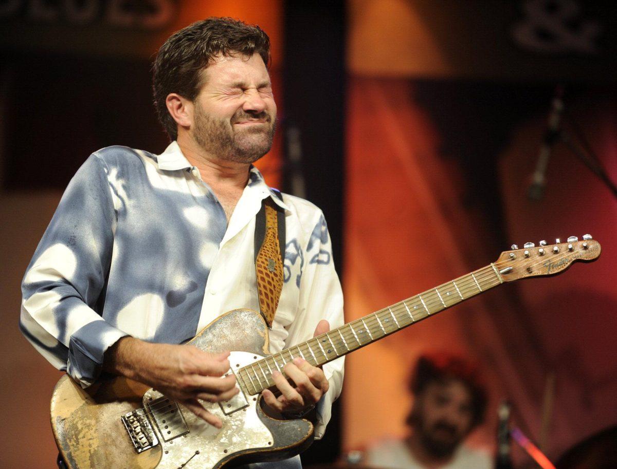 Tab Benoit