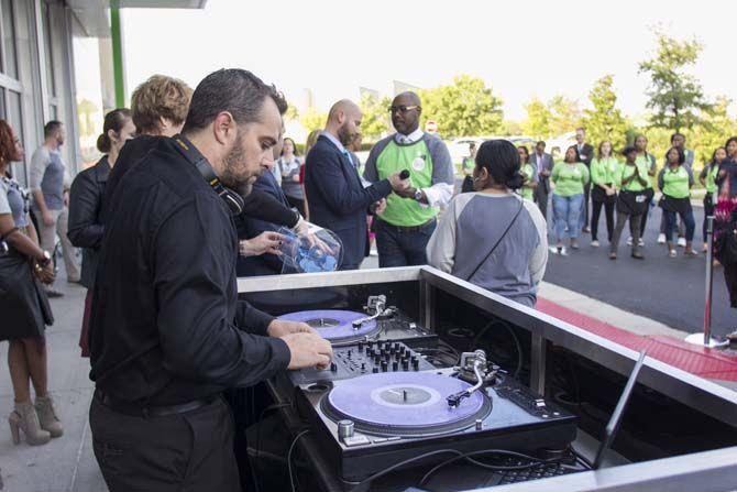 Louisiana's first Nordstrom Rack opens in Baton Rouge