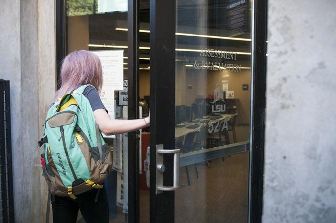 New LSU testing center policy hopes to make more seats available, confuses students