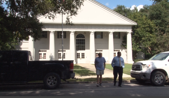 52-year-old man dies inside the Kappa Alpha Fraternity House