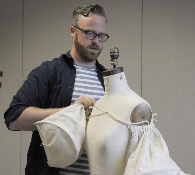 Professor lends costume designing wisdom to students