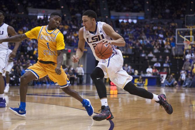 LSU freshman forward Ben Simmons (25) dribbles the ball during LSU's 81-70 victory over McNeese State University on Friday, Nov. 13, 2015 in the Pete Maravich Assembly Center.