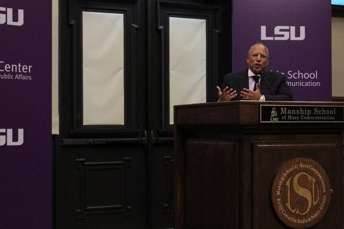 New York Times executive editor discusses the future of journalism with LSU students