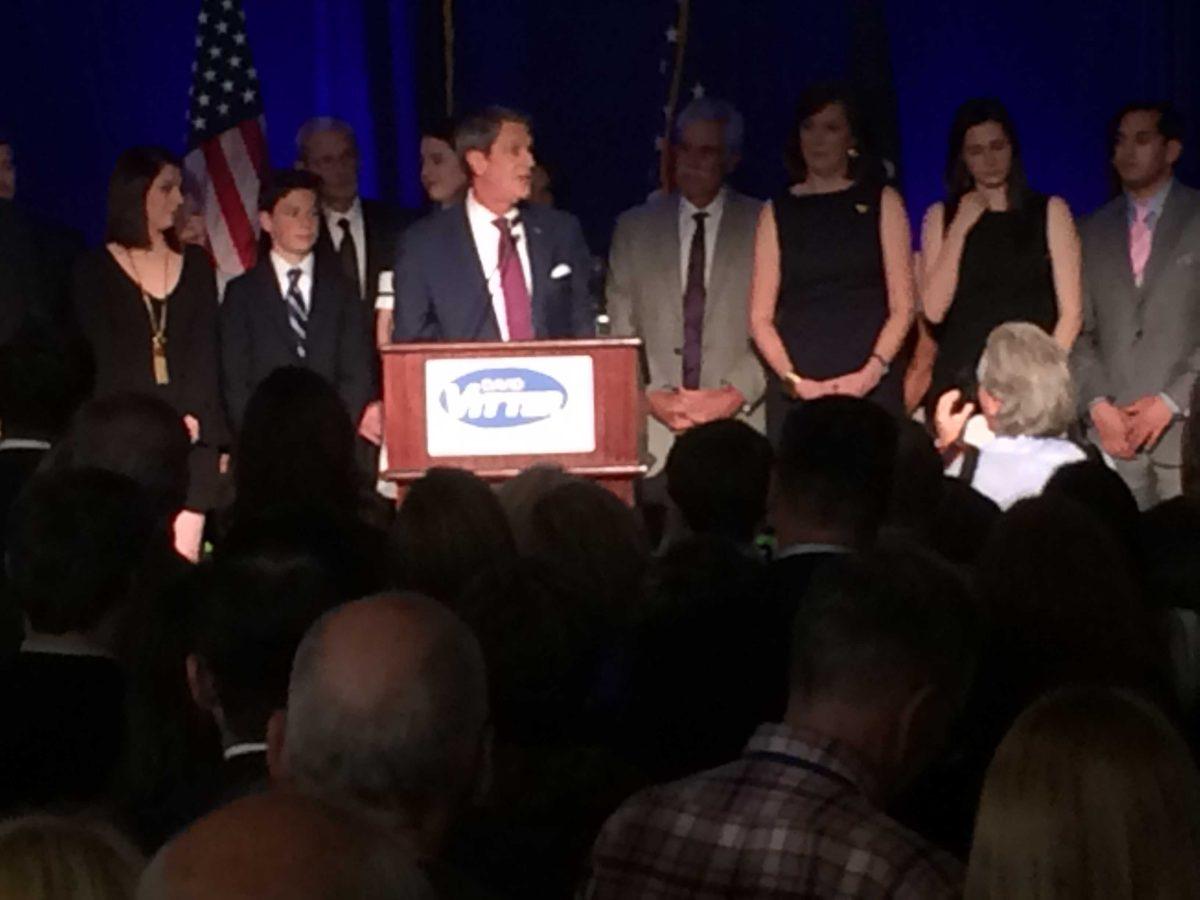 Senator David Vitter concedes governor's race