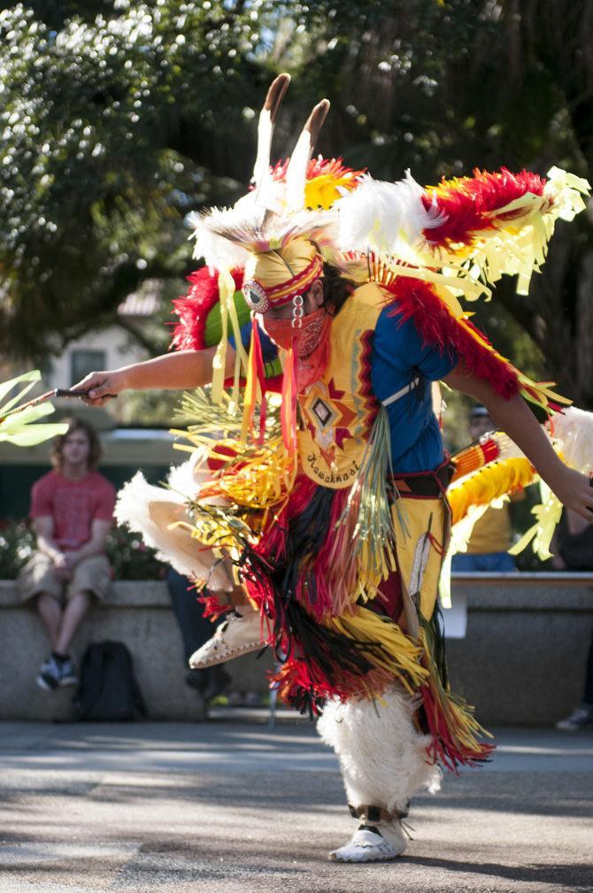 Native American Student Organization shares cultures through traditional dances