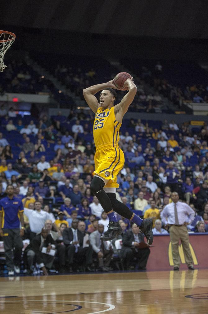 LSU freshman forward Ben Simmons (25) during the Tigers' 91-69 victory against Kennesaw State University on Monday, Nov. 16, 2015 in the PMAC.