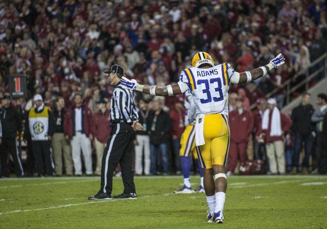 LSU sophomore safety Jamal Adams (33) signifies the beginning of the 4th quarter during the Tigers' 30-16 defeat against The University of Alabama on Saturday, Nov. 7, 2015 in the Bryant-Denny Stadium.