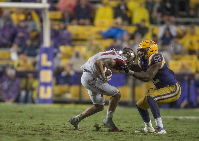 LSU defeats Western Kentucky, 48-20, improving to 7-0 this season.